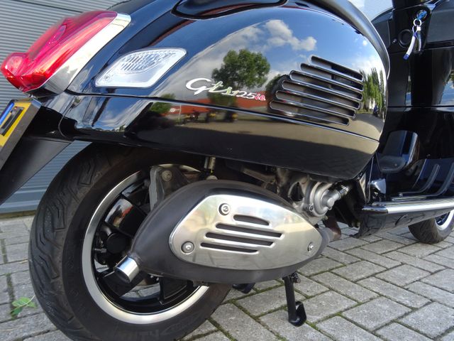 vespa - gts-125-super