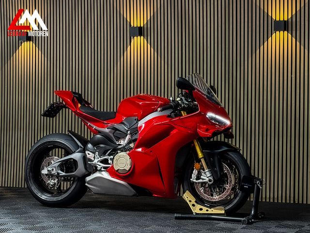 ducati - panigale-v4-s