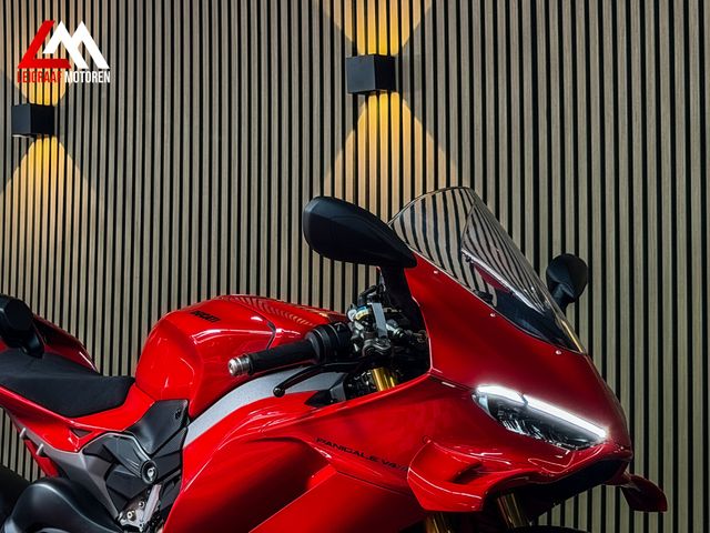 ducati - panigale-v4-s