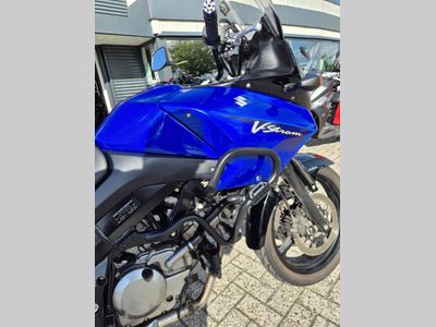 SUZUKI V-STROM DL 650 ABS – foto 3