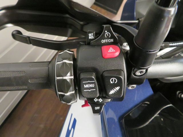 bmw - s-1000-xr
