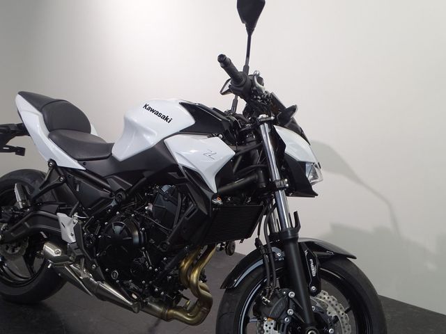 kawasaki - z650