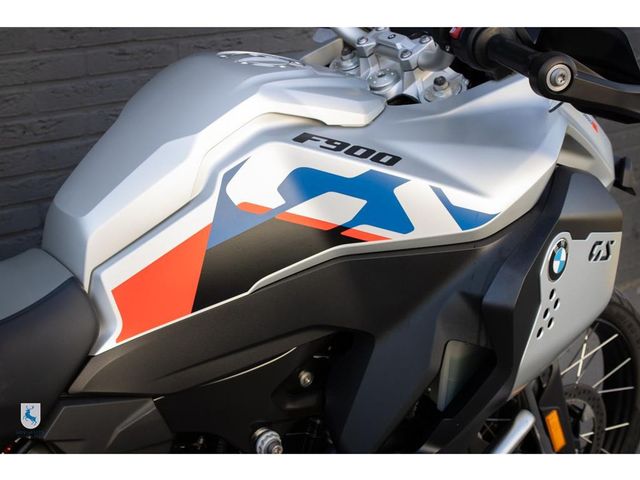 bmw - f-900-gs-adventure