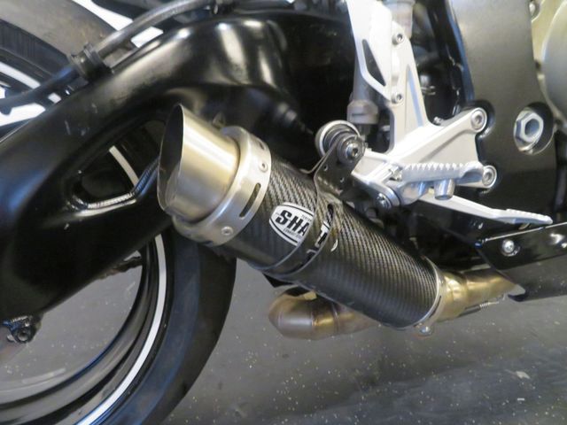 honda - cbr-1000-rr-fireblade