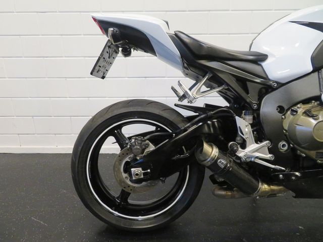 honda - cbr-1000-rr-fireblade