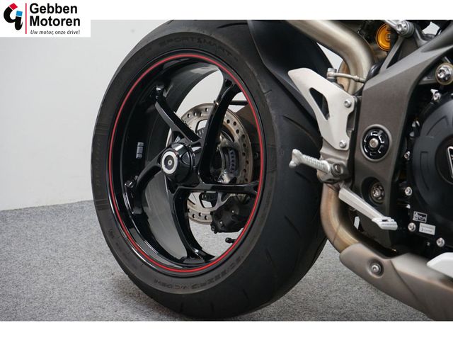 triumph - speed-triple-1200-rs