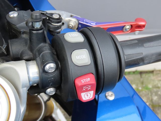 bmw - s-1000-rr