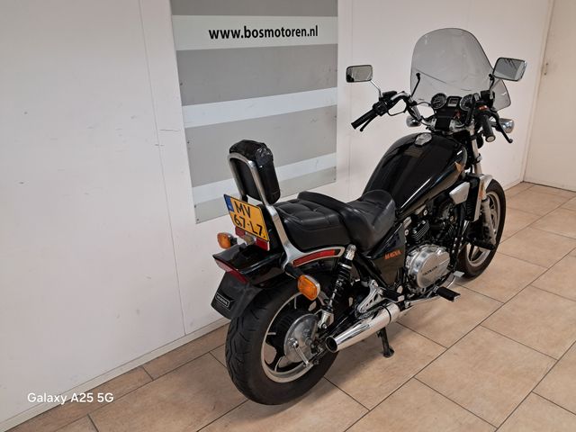 honda - vf-750-c-magna