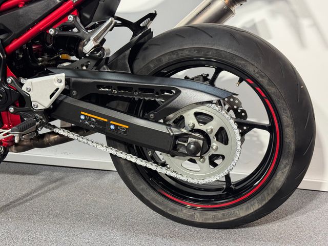 kawasaki - z900