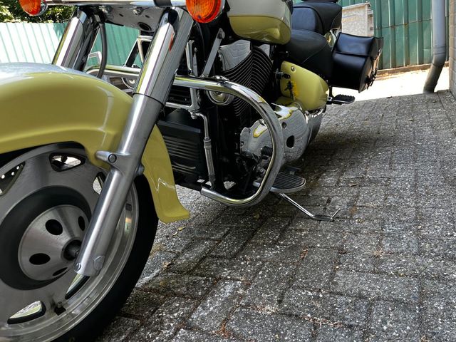 suzuki - vl-1500-lc-intruder