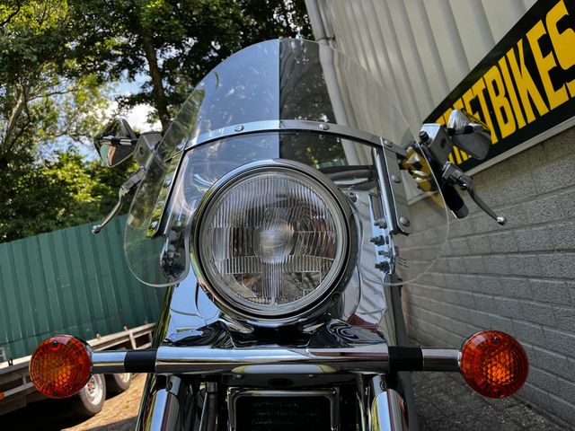 suzuki - vl-1500-lc-intruder