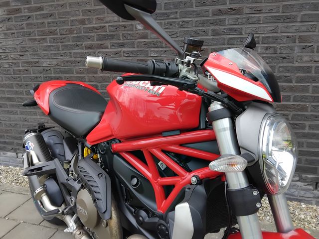 ducati - monster-1200