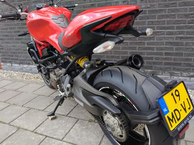ducati - monster-1200