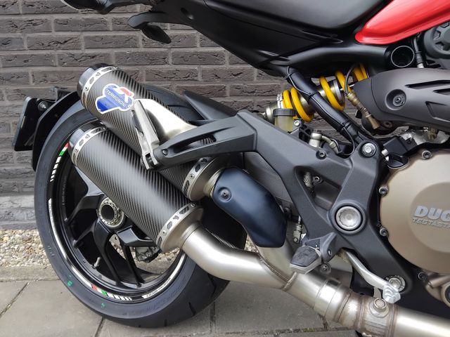ducati - monster-1200