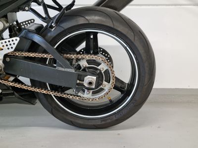 SUZUKI GSX-R 1000 – foto 4