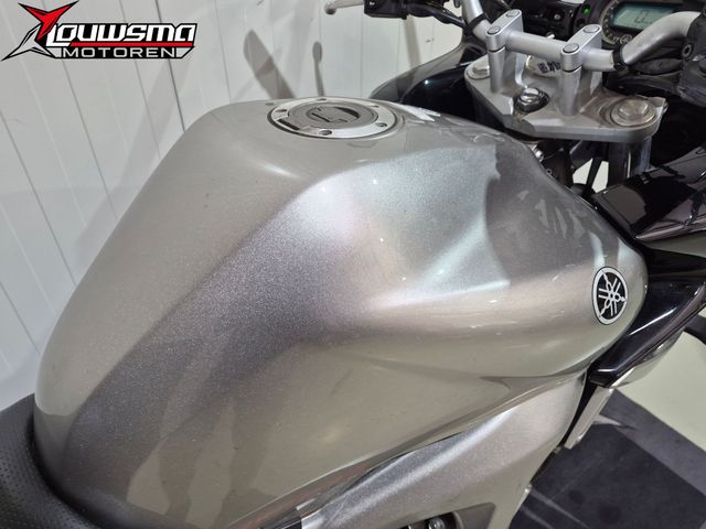 yamaha - fzs-600-fazer