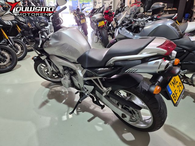yamaha - fzs-600-fazer
