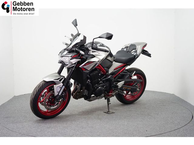 kawasaki - z900