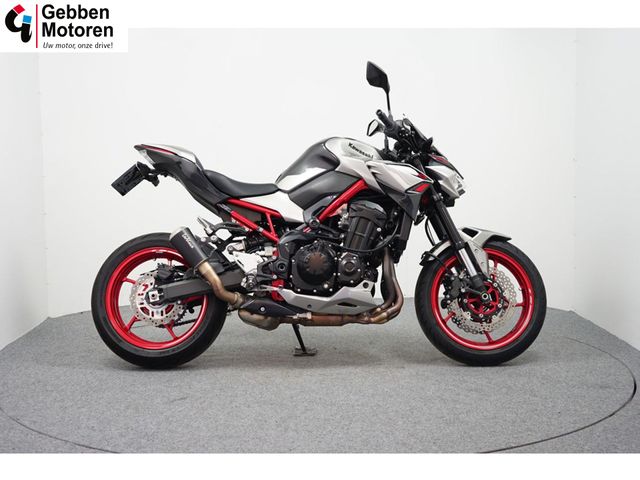 kawasaki - z900