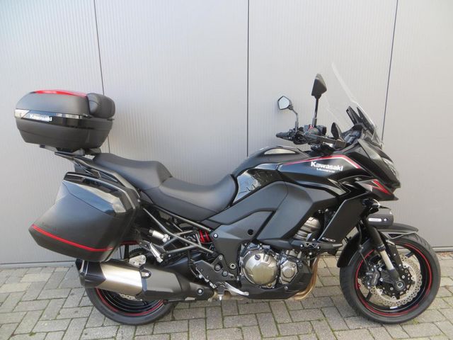 kawasaki - versys-1000-grand-tourer