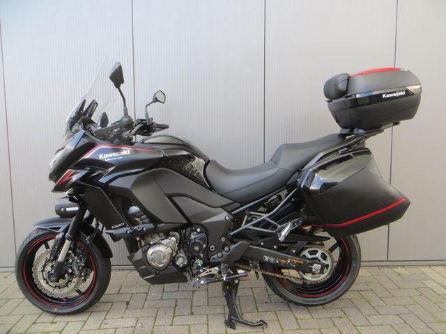 kawasaki - versys-1000-grand-tourer