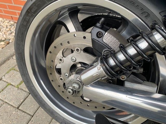 harley-davidson - v-rod-muscle-vrscf