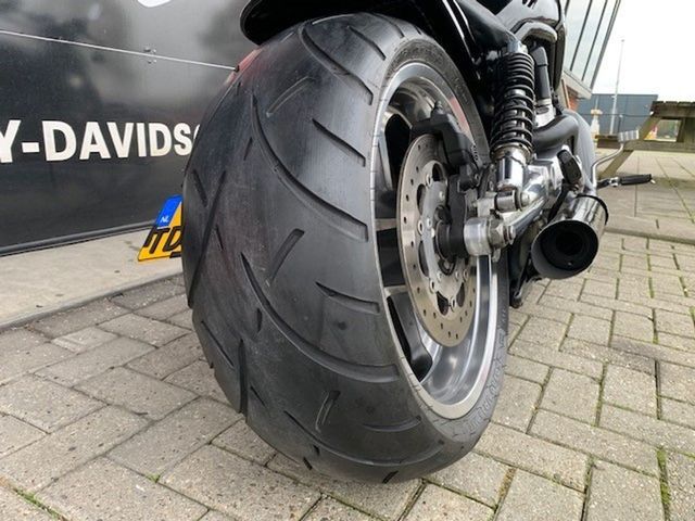 harley-davidson - v-rod-muscle-vrscf