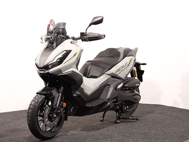 honda - adv-350