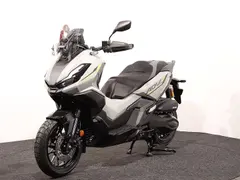 Honda ADV 350 2026 nieuw – foto 3 van 7