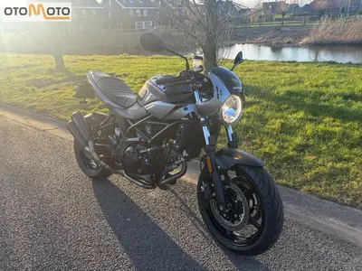 SUZUKI SV 650 XA – foto 3