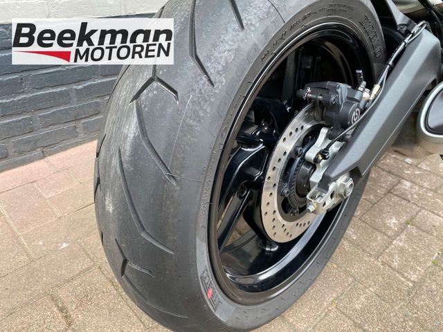 ducati - monster-797