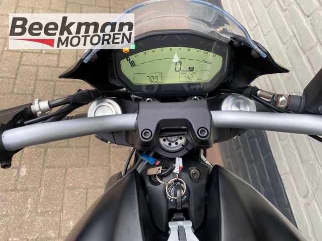 ducati - monster-797