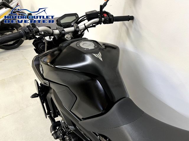 yamaha - mt-09-abs