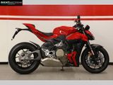 DUCATI STREETFIGHTER V4