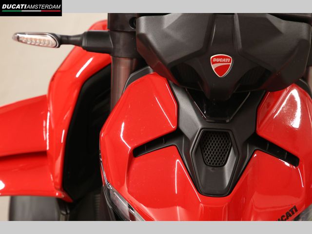 ducati - streetfighter-v4