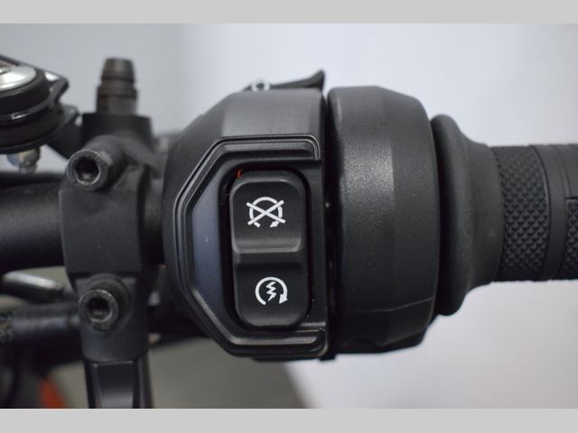 indian - ftr-1200