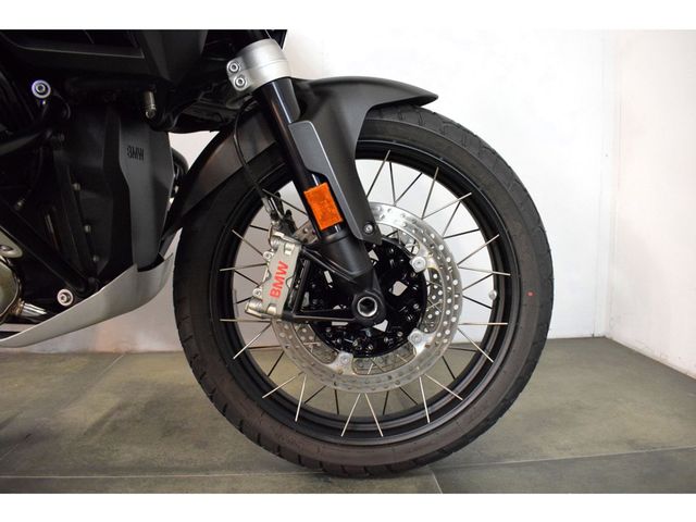 bmw - r-1300-gs-adventure