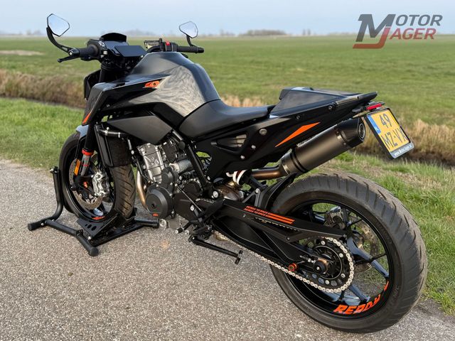 ktm - 890-duke