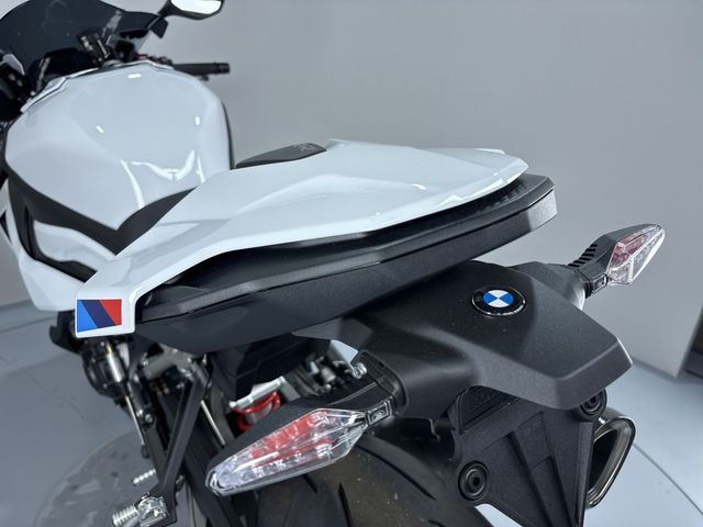 bmw - s-1000-rr