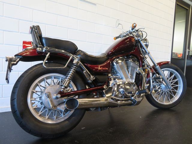 suzuki - vs-700-intruder