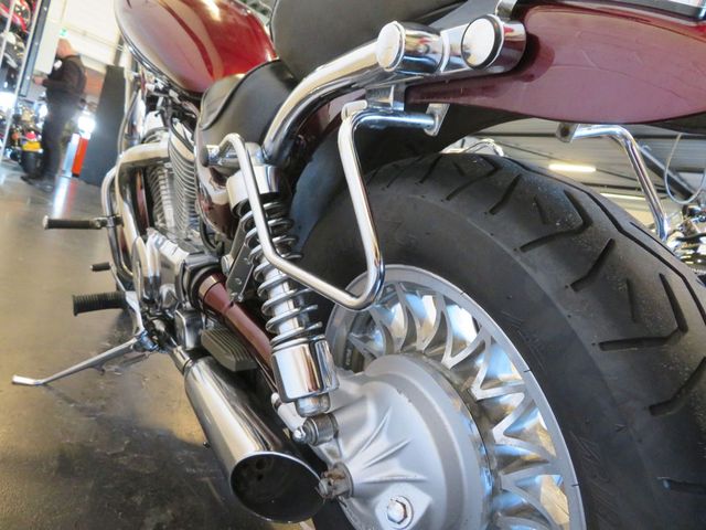 suzuki - vs-700-intruder