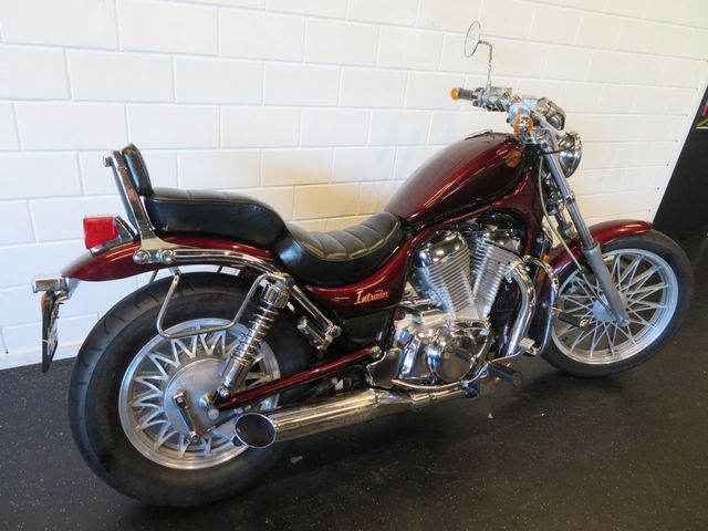 suzuki - vs-700-intruder