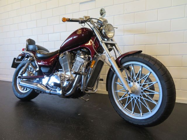 suzuki - vs-700-intruder