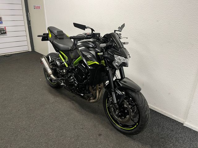 kawasaki - z900