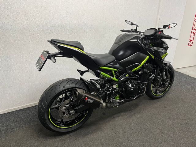 kawasaki - z900