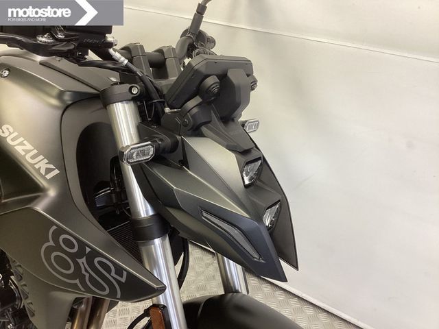 suzuki - gsx-8s