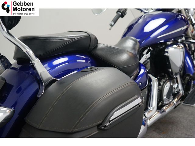 yamaha - xvs-1300-a-midnight-star