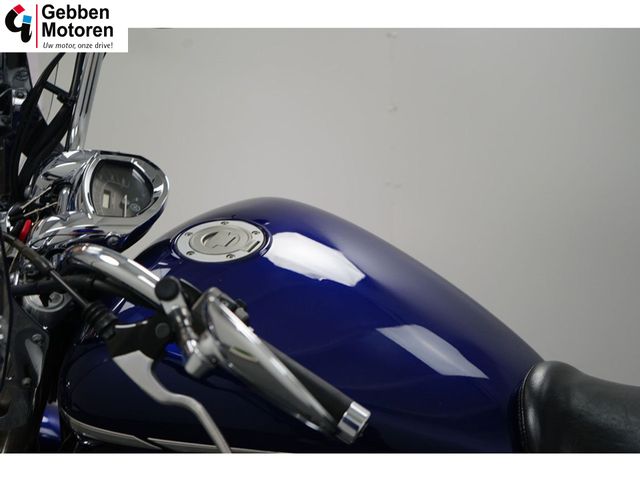 yamaha - xvs-1300-a-midnight-star