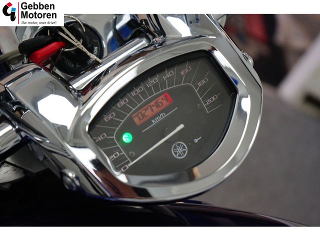 yamaha - xvs-1300-a-midnight-star