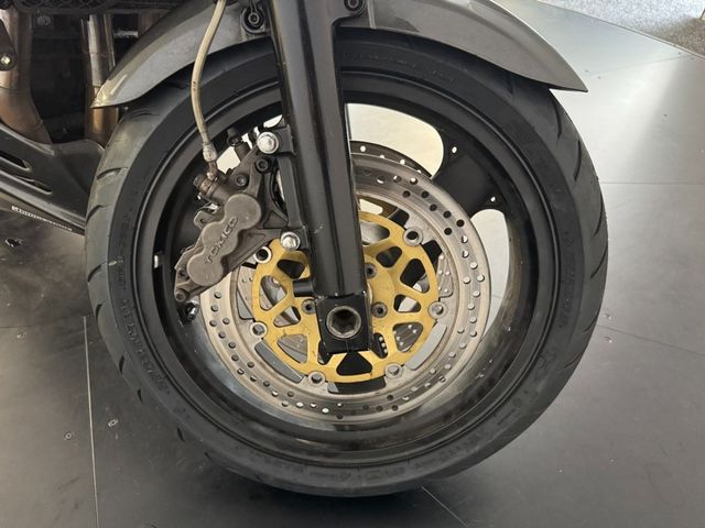 kawasaki - zrx-1100